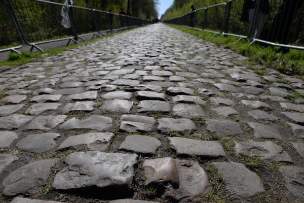 Cobblestone Installation in Boston
